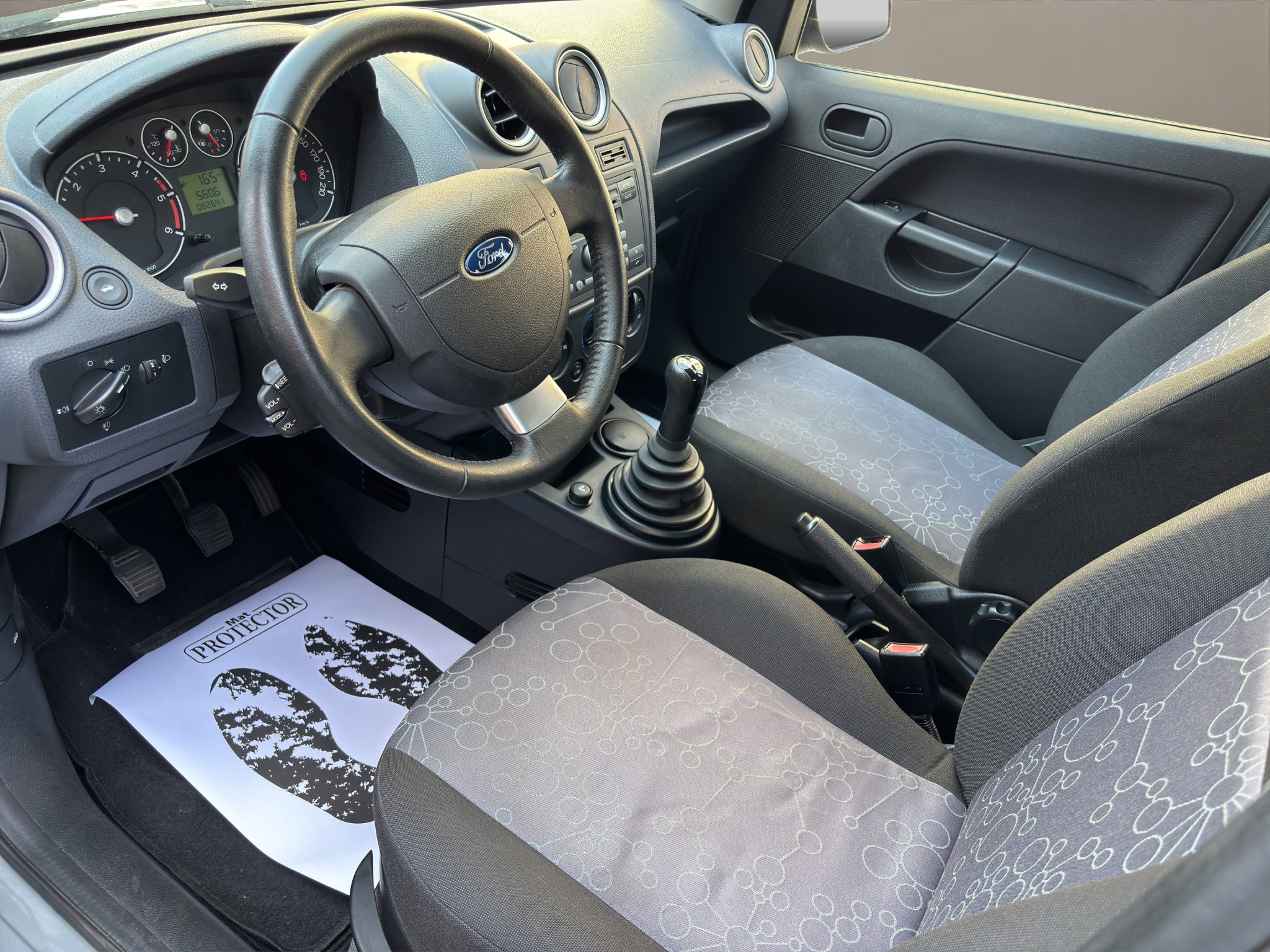 FORDFIESTADIRSEL5PORTE_09_converted